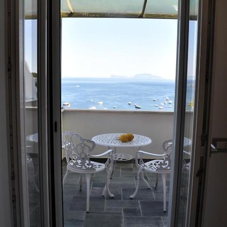 Calise Guest House プロチーダ エクステリア 写真