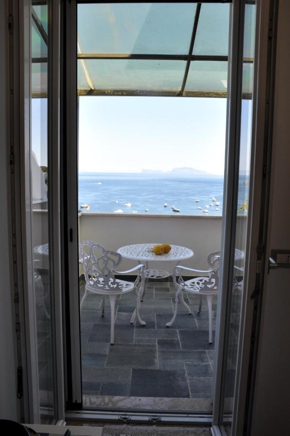 Calise Guest House プロチーダ エクステリア 写真