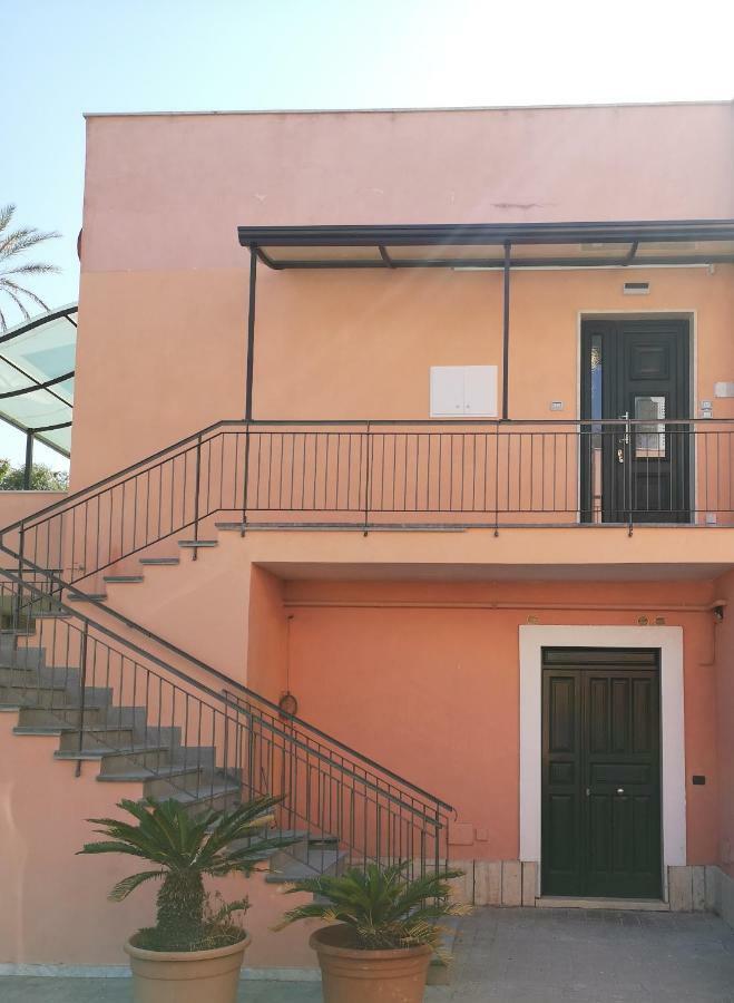 Calise Guest House プロチーダ エクステリア 写真